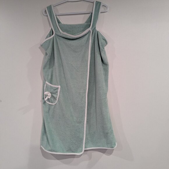 Soft Wrap Robe Sage Green White One Size Fits Most - Picture 1 of 2